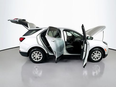 Used 2022 Chevrolet Equinox LT FWD image 23