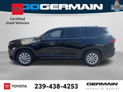 Certified 2024 Toyota Grand Highlander XLE image 3