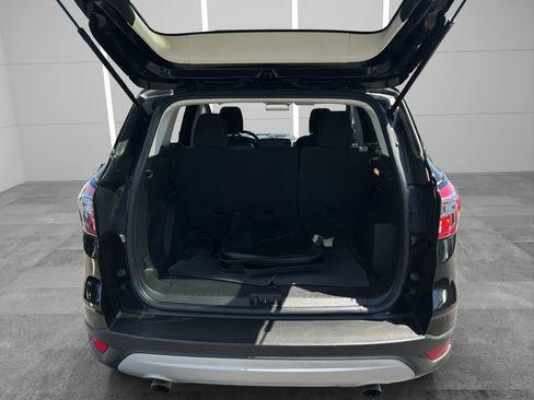 Used 2018 Ford Escape SE w/ SE Sync 3 Package image 24