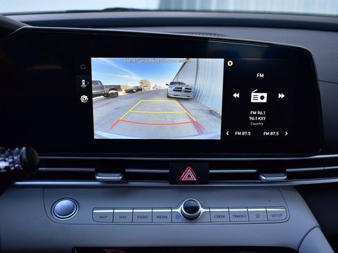 New 2026 Hyundai Elantra Limited FWD image 44