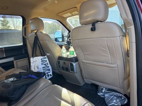 Used 2017 Ford F250 Lariat w/ Lariat Value Package image 36