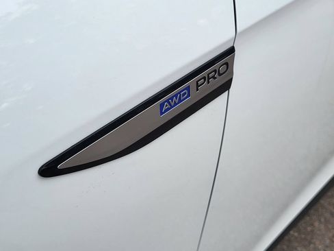 Used 2023 Volkswagen ID.4 Pro AWD/4WD image 26