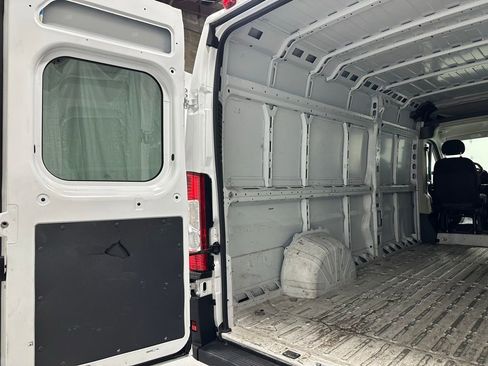 Used 2022 RAM ProMaster 3500 w/ Premium Convenience Group (B) image 39