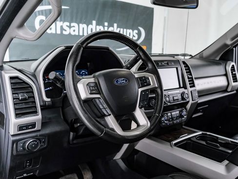Used 2019 Ford F250 Lariat w/ Lariat Value Package image 11