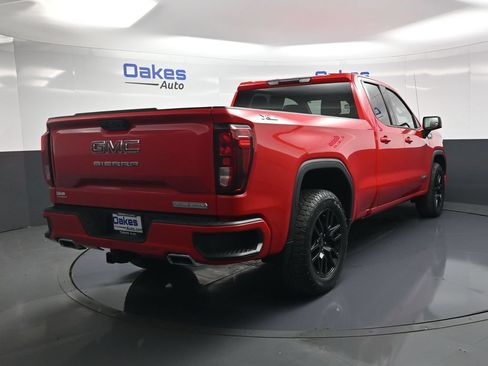 Used 2023 GMC Sierra 1500 Elevation AWD/4WD image 7