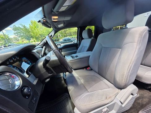 Used 2014 Ford F150 XLT w/ XLT Chrome Package RWD image 14