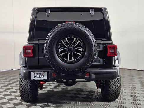 Used 2026 Jeep Wrangler Unlimited Rubicon AWD/4WD image 4