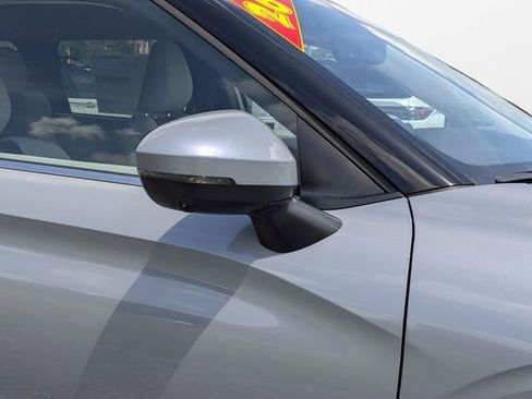 New 2026 Mitsubishi Outlander SE FWD image 11