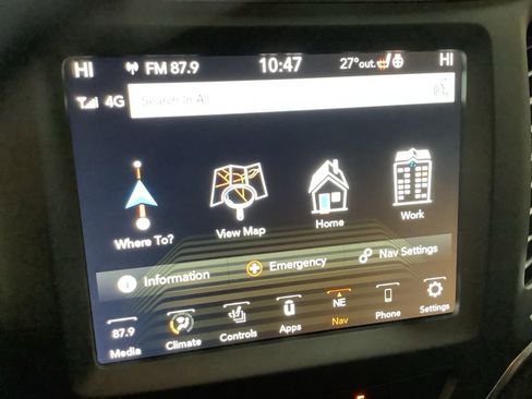 Used 2023 Jeep Cherokee Altitude Lux image 37