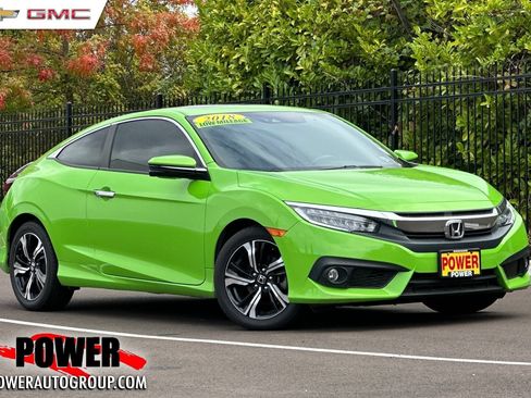 Used 2018 Honda Civic Touring image 1