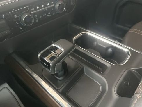 New 2026 Chevrolet Silverado 1500 High Country w/ LPO, Dark Essentials Package image 24