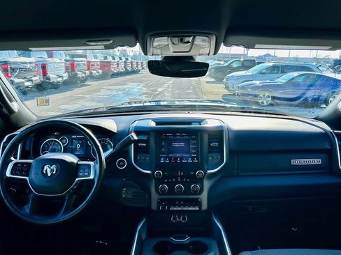 Used 2021 RAM 2500 Big Horn w/ Level 1 Equipment Group image 31