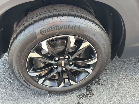 Used 2023 Chevrolet TrailBlazer LT FWD image 32