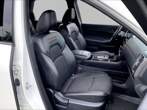 Used 2023 Nissan Pathfinder Rock Creek AWD/4WD image 20