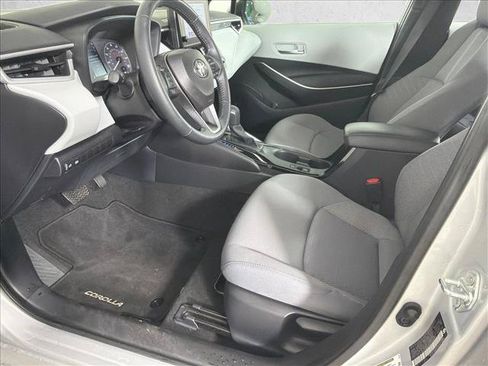 Used 2024 Toyota Corolla SE FWD image 9
