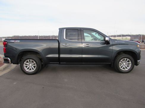 Used 2020 Chevrolet Silverado 1500 LTZ w/ LTZ Convenience Package image 5