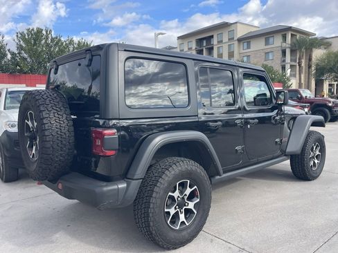 Used 2021 Jeep Wrangler Unlimited Rubicon image 2