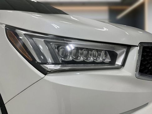 Used 2019 Acura MDX FWD w/ Technology Package image 10
