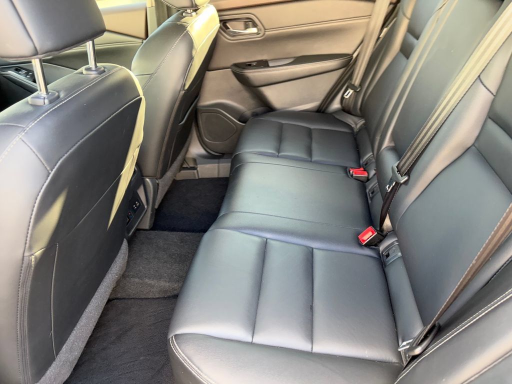 Certified 2023 Nissan Rogue SL w/ SL Premium Package FWD image 25