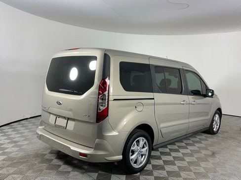 Used 2015 Ford Transit Connect XLT image 5