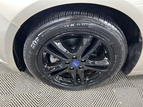 Used 2018 Ford Fusion S image 9