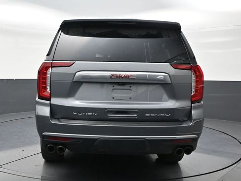 Used 2021 GMC Yukon XL Denali w/ Denali Premium Package RWD image 4