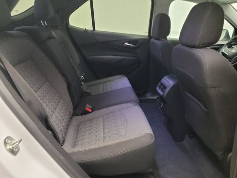 Used 2024 Chevrolet Equinox LT FWD image 19