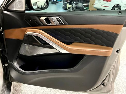 Used 2023 BMW X6 M w/ Competition Package image 23