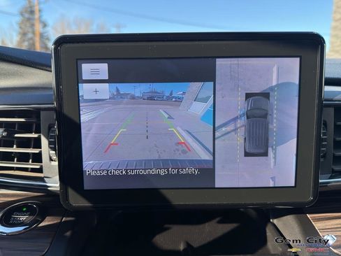 Used 2020 Ford Explorer Limited w/ Class III Trailer Tow Package image 23