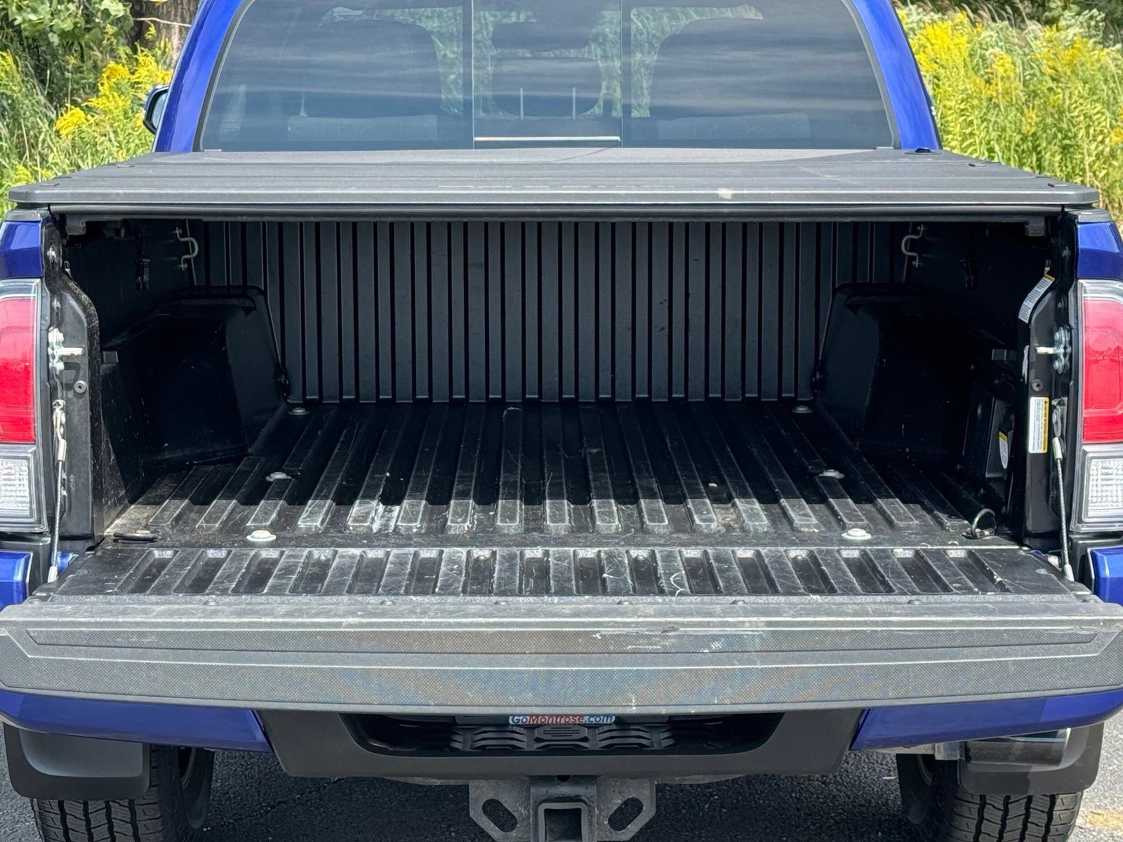 Used 2022 Toyota Tacoma TRD Sport AWD/4WD image 42