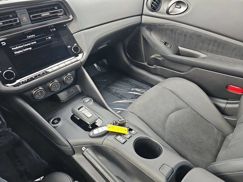 Used 2025 Nissan Z Performance w/ Floor Mat Package RWD image 24
