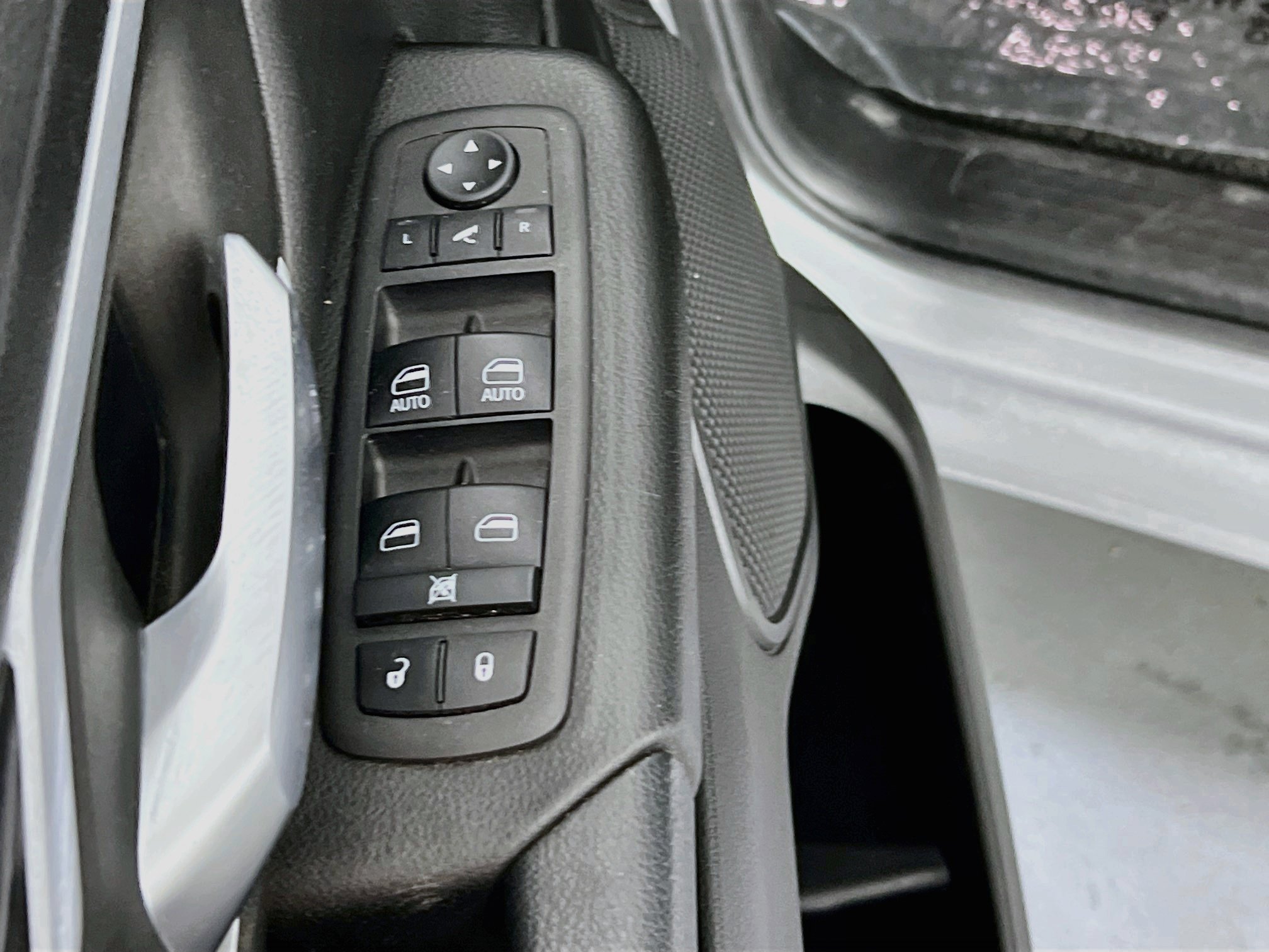 Used 2023 RAM 1500 Big Horn AWD/4WD image 18