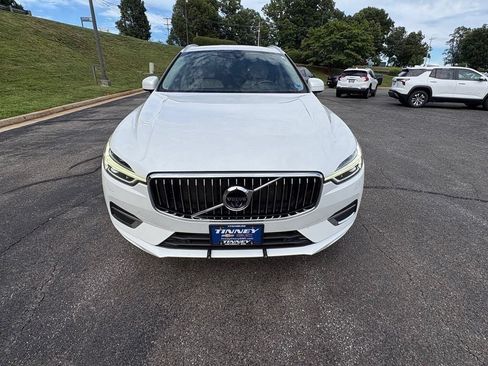 Used 2018 Volvo XC60 T5 Inscription w/ Advanced Package AWD/4WD image 2