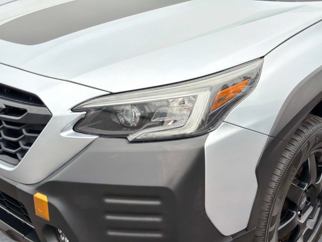 Used 2022 Subaru Outback Wilderness AWD/4WD image 9