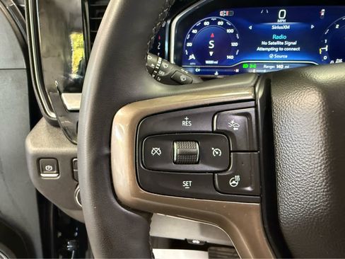 Used 2024 Chevrolet Silverado 2500 High Country image 16
