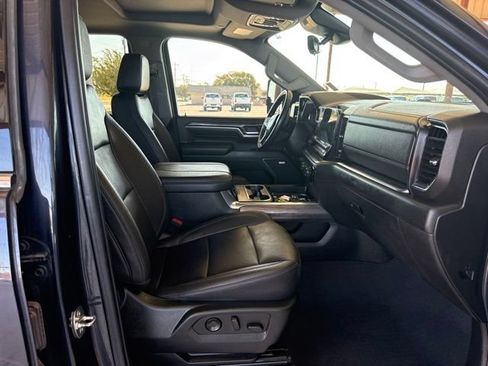 Used 2024 Chevrolet Silverado 2500 LTZ w/ LTZ Premium Texas Edition AWD/4WD image 12