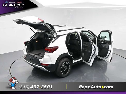 Used 2023 Chevrolet TrailBlazer LT AWD/4WD image 26