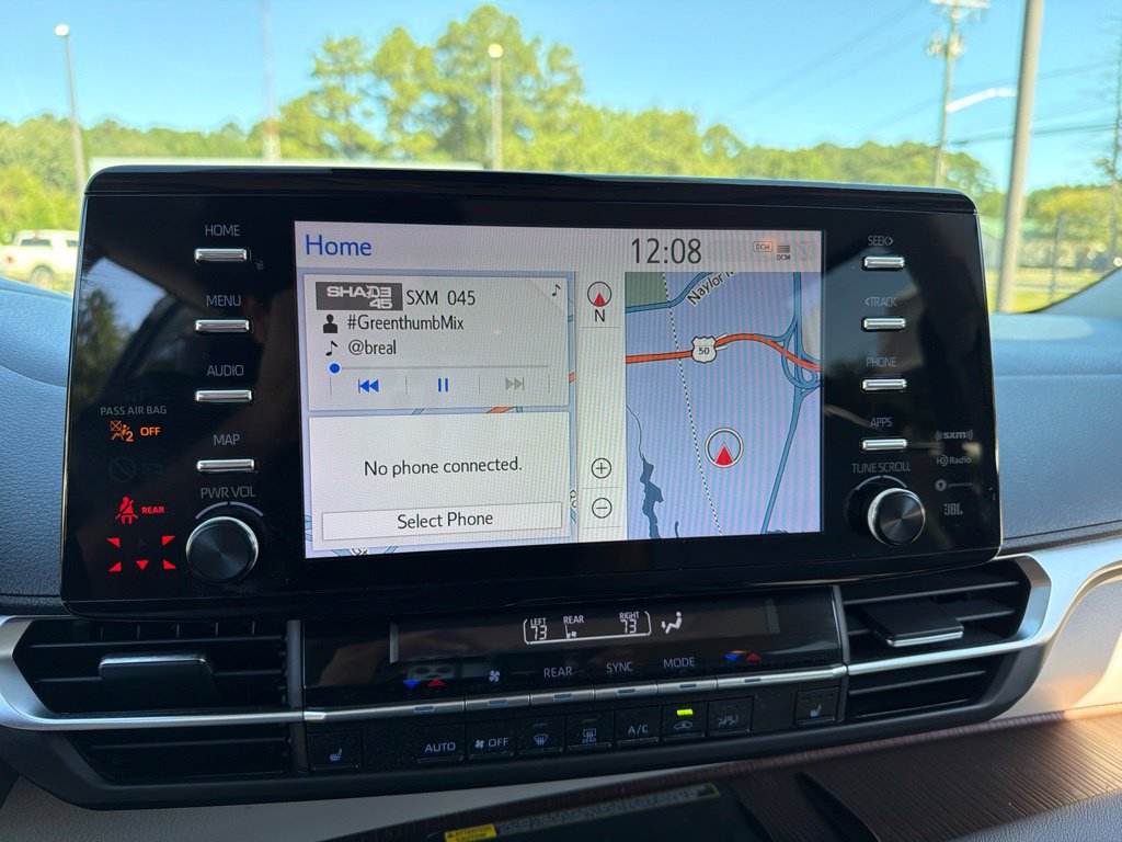 Used 2022 Toyota Sienna XLE w/ XLE Plus Package FWD image 10