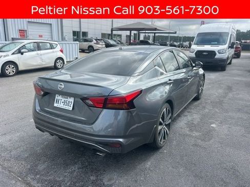 Certified 2020 Nissan Altima 2.5 SR w/ Premium Package FWD image 1