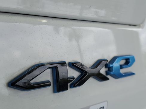 Used 2022 Jeep Grand Cherokee Limited 4xe w/ Luxury Tech Group II AWD/4WD image 6