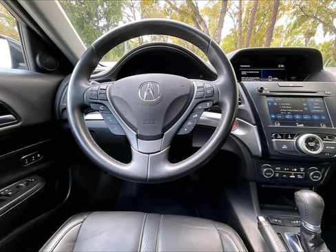 Used 2021 Acura ILX w/ Premium Package image 6