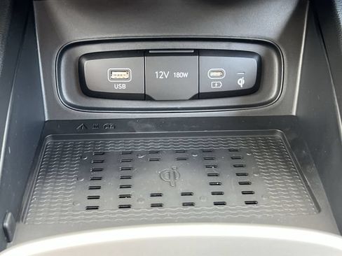 New 2026 Hyundai Venue SEL FWD image 15