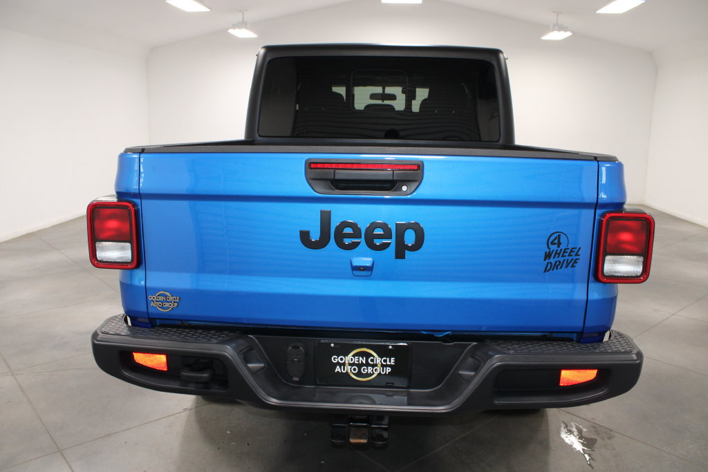 Used 2022 Jeep Gladiator Sport AWD/4WD image 8