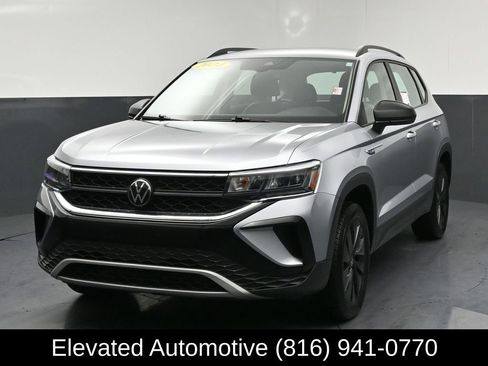 Used 2024 Volkswagen Taos S w/ MDO Package image 3