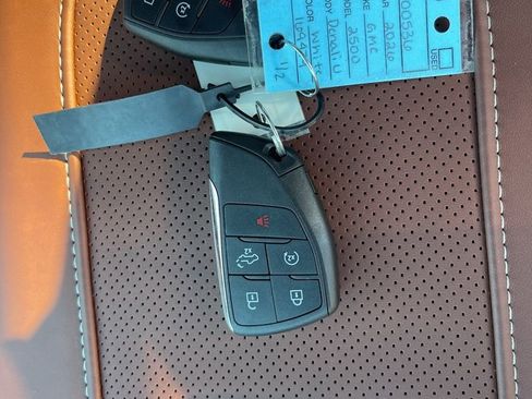 New 2026 GMC Sierra 2500 Denali Ultimate image 54