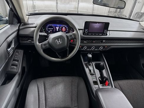 Used 2024 Honda Accord EX image 12