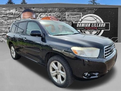 Used 2010 Toyota Highlander Limited FWD image 1