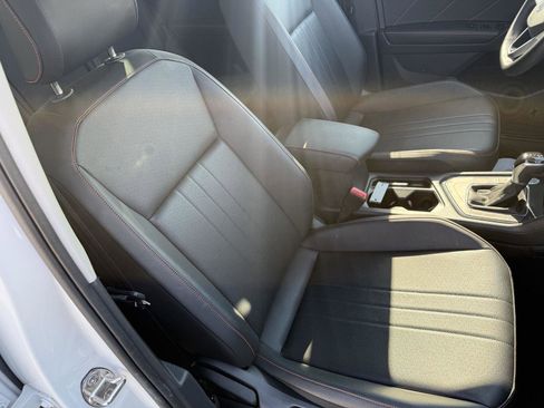 Used 2024 Volkswagen Tiguan Wolfsburg Edition image 43