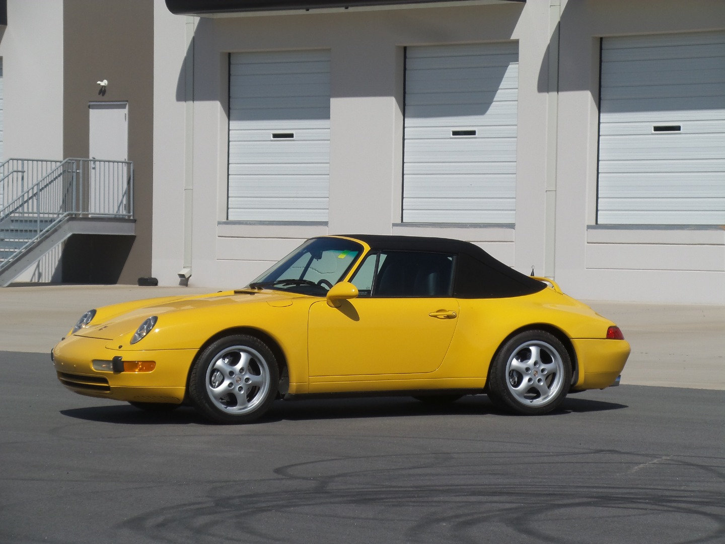 Used 1996 Porsche 911 Carrera 4 AWD/4WD image 5