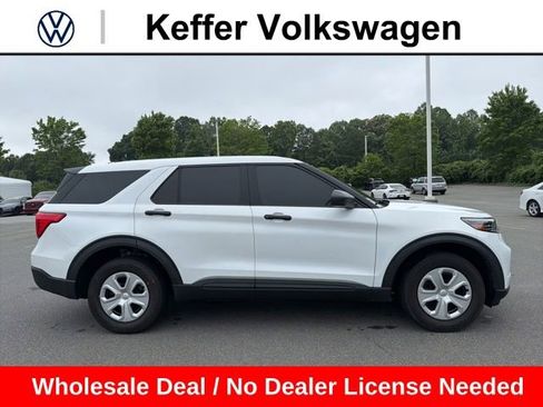 Used 2022 Ford Explorer 4WD Police Interceptor image 6
